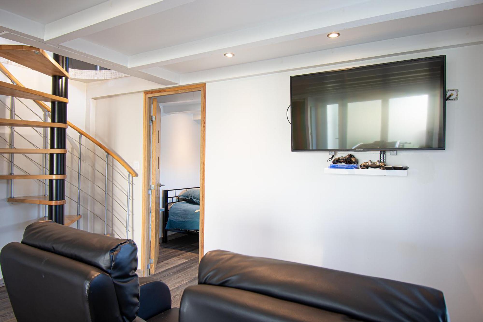 Ti Igwan I Maison A 450M De La Mer Plomodiern ภายนอก รูปภาพ